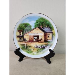 Country Living Legacy Plate Collector Wall Decor Porcelain 8 1/2" Gold Trim Vtg